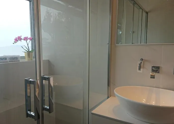 Diolkos Apartmanhotel Lutráki