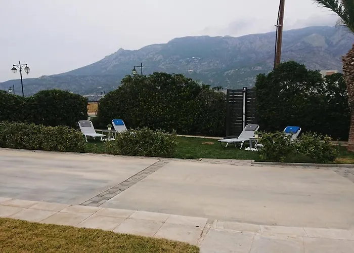 Diolkos Apartmanhotel Lutráki